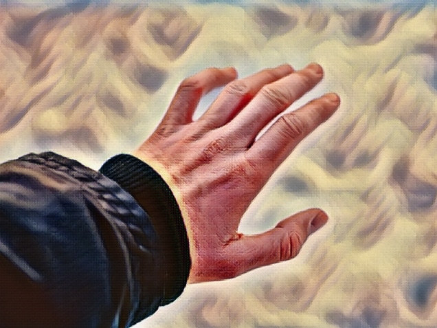 Risk of frostbite of hand or fingers outdoors during cold weather because of frost in winter